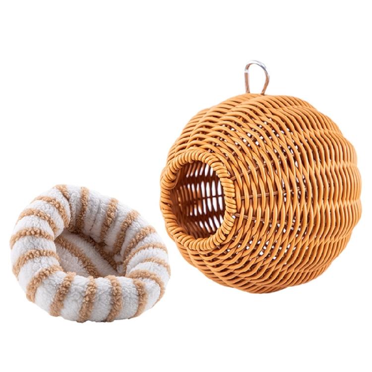 

Ventilated Outdoor Birdlike Encasing Box With Permanent Metal Reinforced Plastic Weaving And Multiple Season Comfort Plan 1