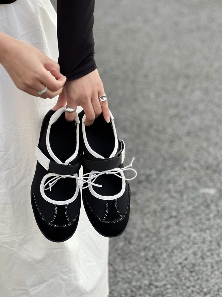 Fashion Women's Casual Flats 2025 Summer New Breathable Lightweight Comfortable Mary Jane Shoes Non Slip Fashion Cross Tied Ballet Shoes