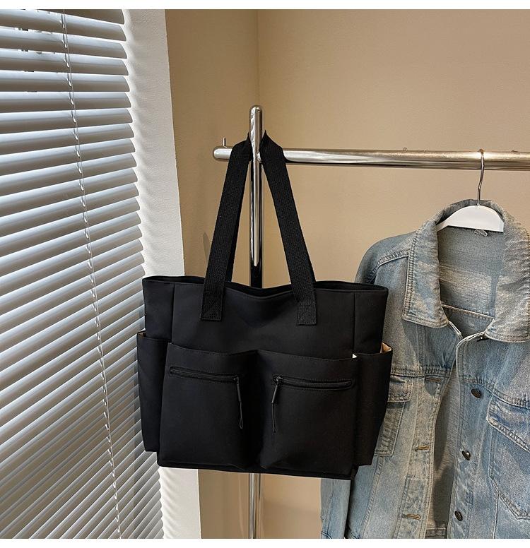 Versatile casual nylon bag women's 2025 new large-capacity commuter tote bag simple shoulder handbag