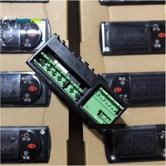Refrigerator Temperature Controller, Compatible For CAREL, Thermostat Replacement Spare Parts, Fit for Models RKK11Z0535 & RCK1C1H000K