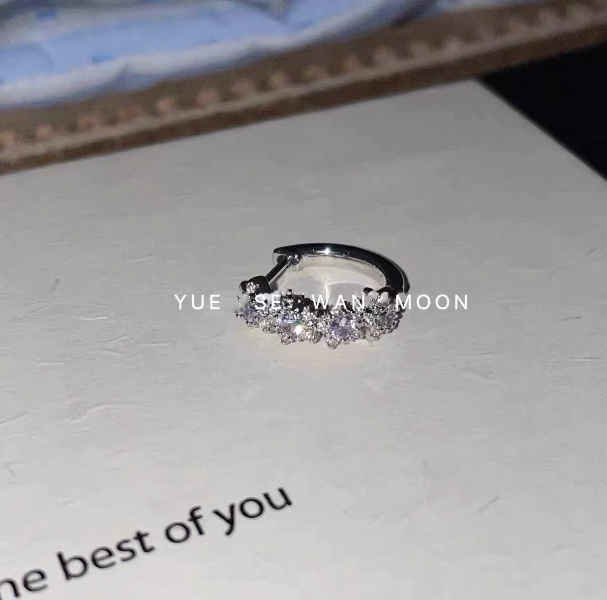 Серьги-звезды с бриллиантами из циркония: Блестящий прямой ушной кафф и универсальные кольца для женщин - Японская корейская мода