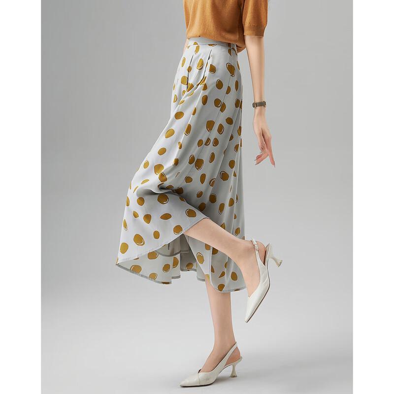 Demana Urban Pleated A-Line Midi Skirt