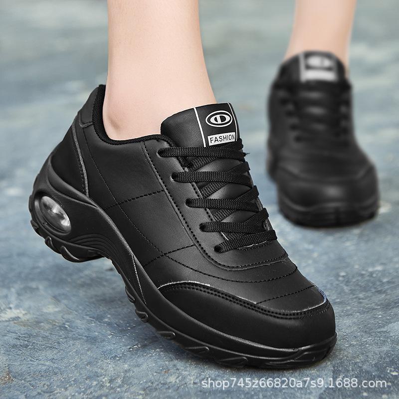 2024 Wasserdichte weiße Tanzschuhe aus Leder mit weicher Sohle für Damen und Herren – perfekt für Square- und Jazz-Dance im Freien im Herbst und Winter.