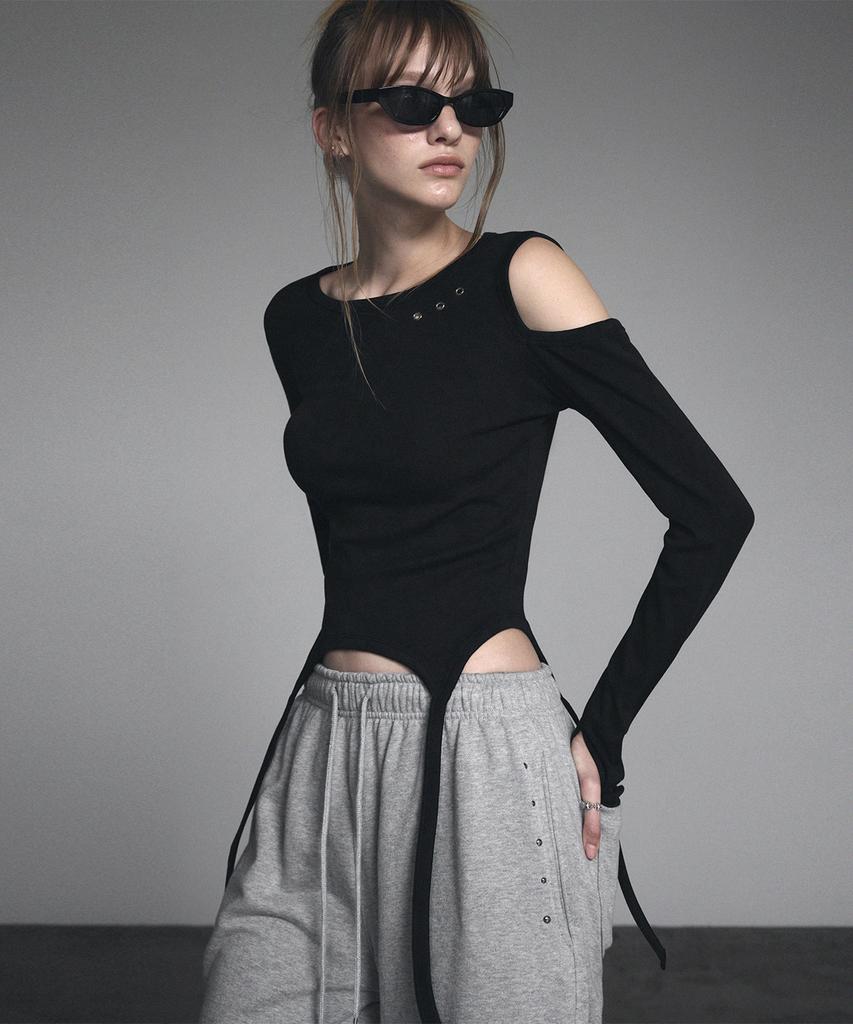 Geulouhaideu Z'S And Eyelet Strap Slit Long Sleeve T-Shirt