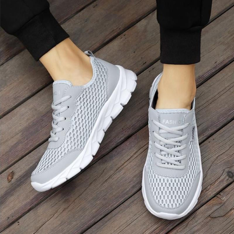 Fashion Running Male Sports Shoes Mesh Upper Low-Top Outdoor Cheap Liquidation Size 9 All Brands Breathable Korean Men's Casual Sneakers
