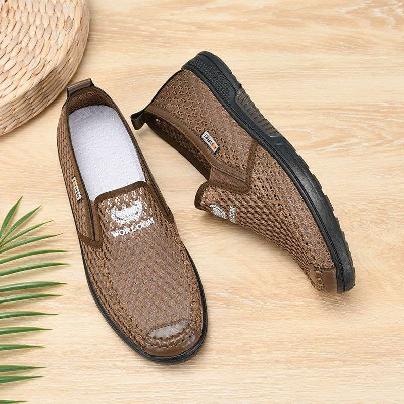 Summer mesh shoes men's breathable hollow thin mesh shoes soft sole non-slip and wear-resistant one-pedal casual shoes men's sandals
