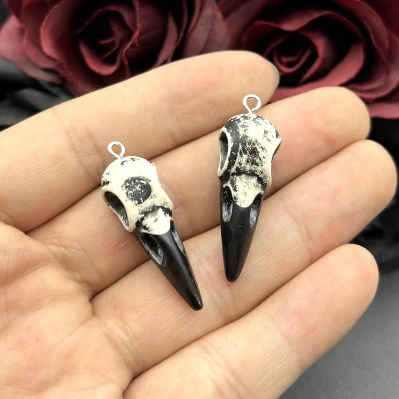 2pcs 18*40mm Mini Raven Skull Resin Replica Raven Magpie Poe Steampunk Gift Idea Zombie Skull Handcrafted Jewelry Accessories