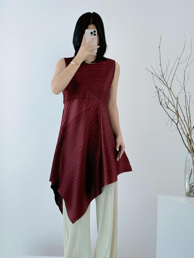 Miyake Pleats PP Irregular Sleeveless Long Dress - Japanese Casual, Waist-Cinched, Slimming, Lightweight Luxury Fashion.