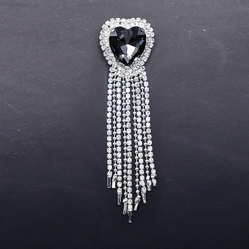 Korean Chain Heart Chain Metal Tassel Brooch For Women Men Suit Decoration Tassel Chain Metal Bead Pin Cloth Jewelry Accessories
