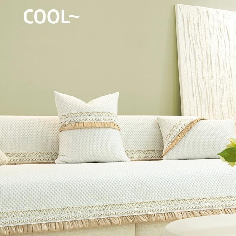 Summer Anti Slip Lace Couch Cushion Cool Sofa Cover for Living Room Summer Breathable Ice Silk Cool Feeling Solid Color Sofa Mat