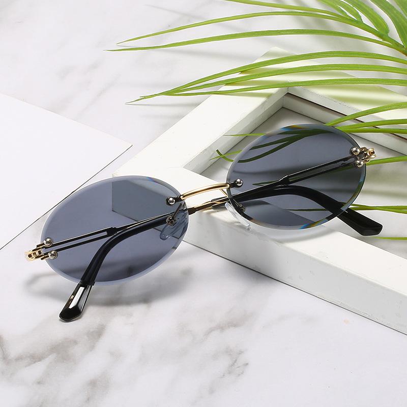 New Retro Oval Sunglasses For Women Personalized Small Round Frame Eyewear Gradient Color Frameless Diamond Cut Edge Eyeglasses