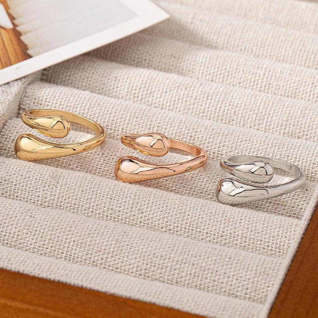 A Single Women'S Ring, A Simple Waterdrop-Shaped Open Ring, Suitable For Everyday Wear And Vacation Wear