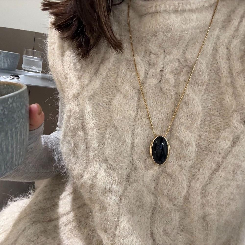 Retro Necklace for Women Advanced Stone Pendant Necklace Trendy Sweater Chain  Clothing Accessories