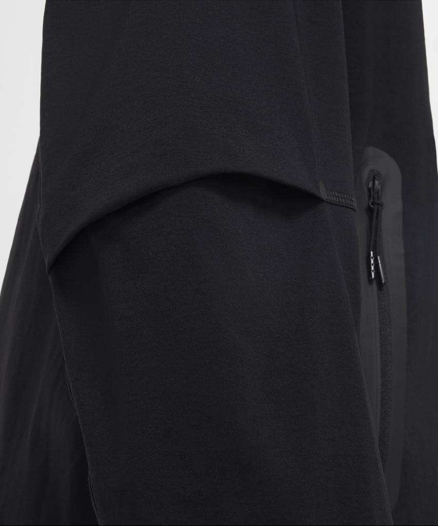 Nike Tech Woven Windrunner Full-Zip Jacket M - Black / Hm7152-010