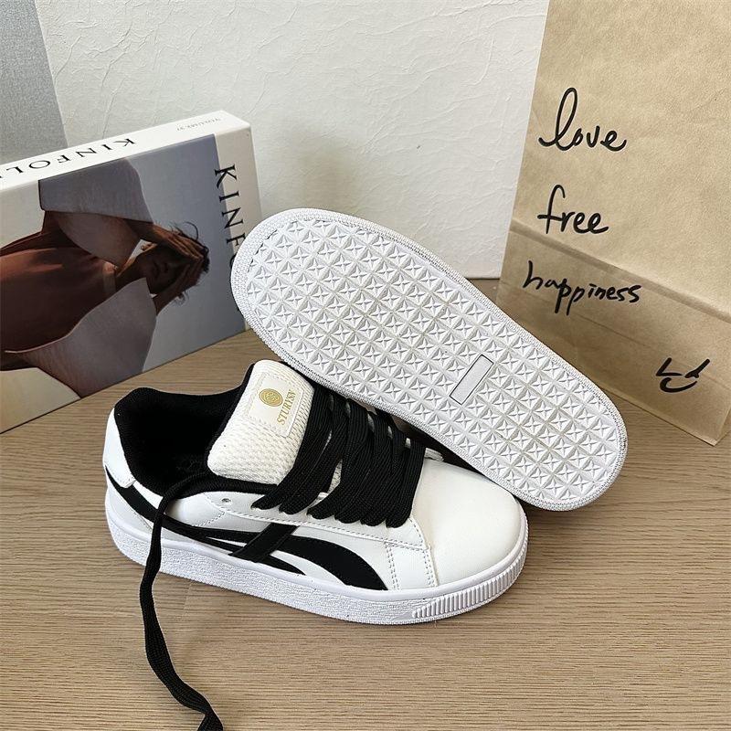 2025 New Niche Retro Gray Platform Bread Shoes Ins Guochao New Chinese Style Student Street Shot Skateboard Shoes Men