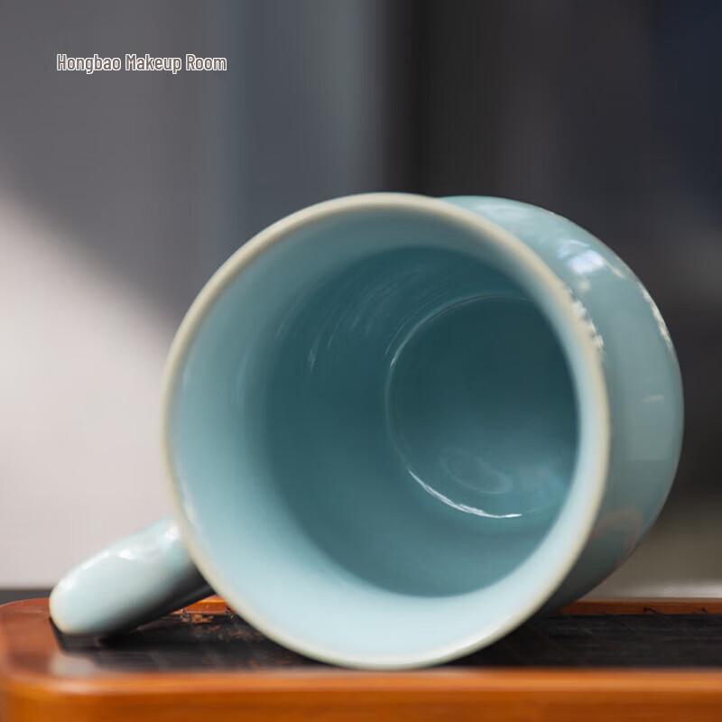 Ru Kiln Celadon Teacup with Lid