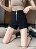 Gonne e pantaloni da donna – Pantaloncini