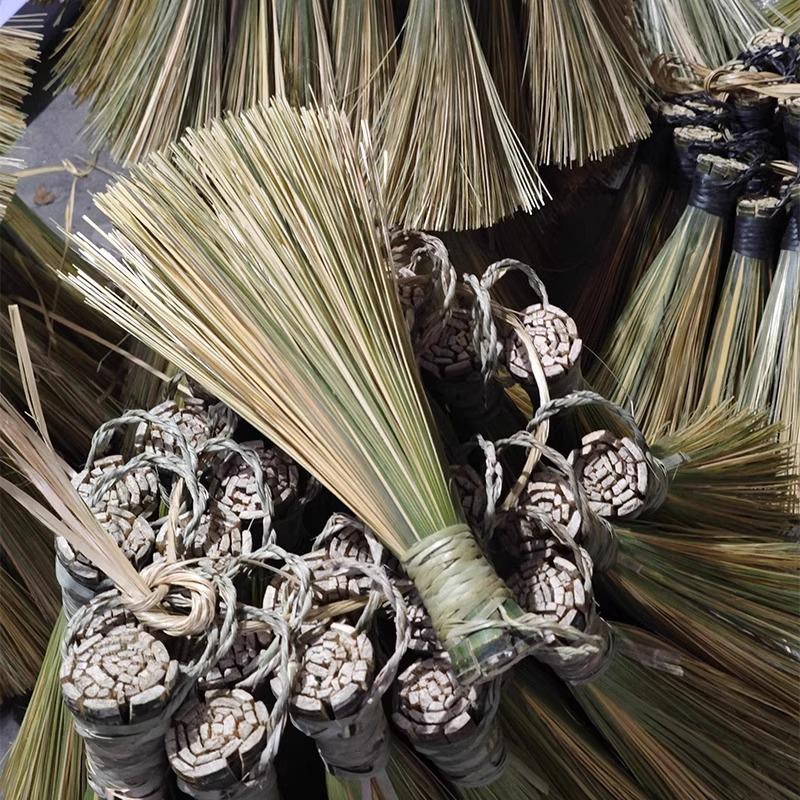 Handmade Bamboo Dishwashing Brush for Kitchen and Household Use