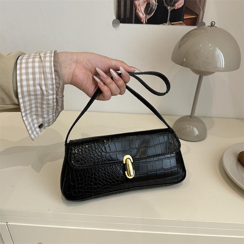 

Корейская версия ins простая однотонная французская сумка под мышкой женская осенняя новая ретро универсальная высококлассная текстурная сумка на плечо чёрный