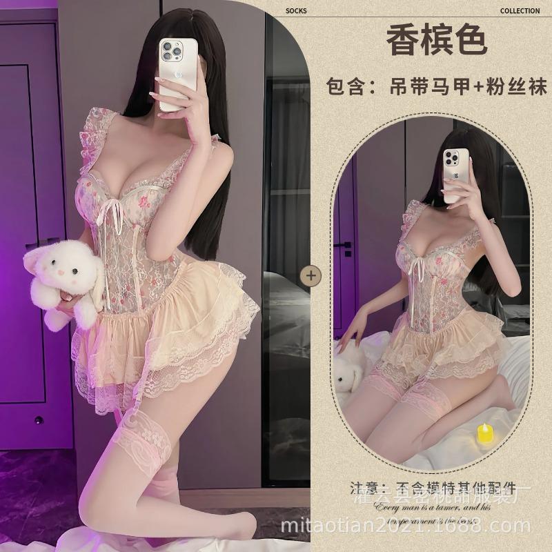 Sexy lingerie Sexy slim-fitting small breasts gather pajamas Uniform Sweet wind floral printing and dyeing suspender vest