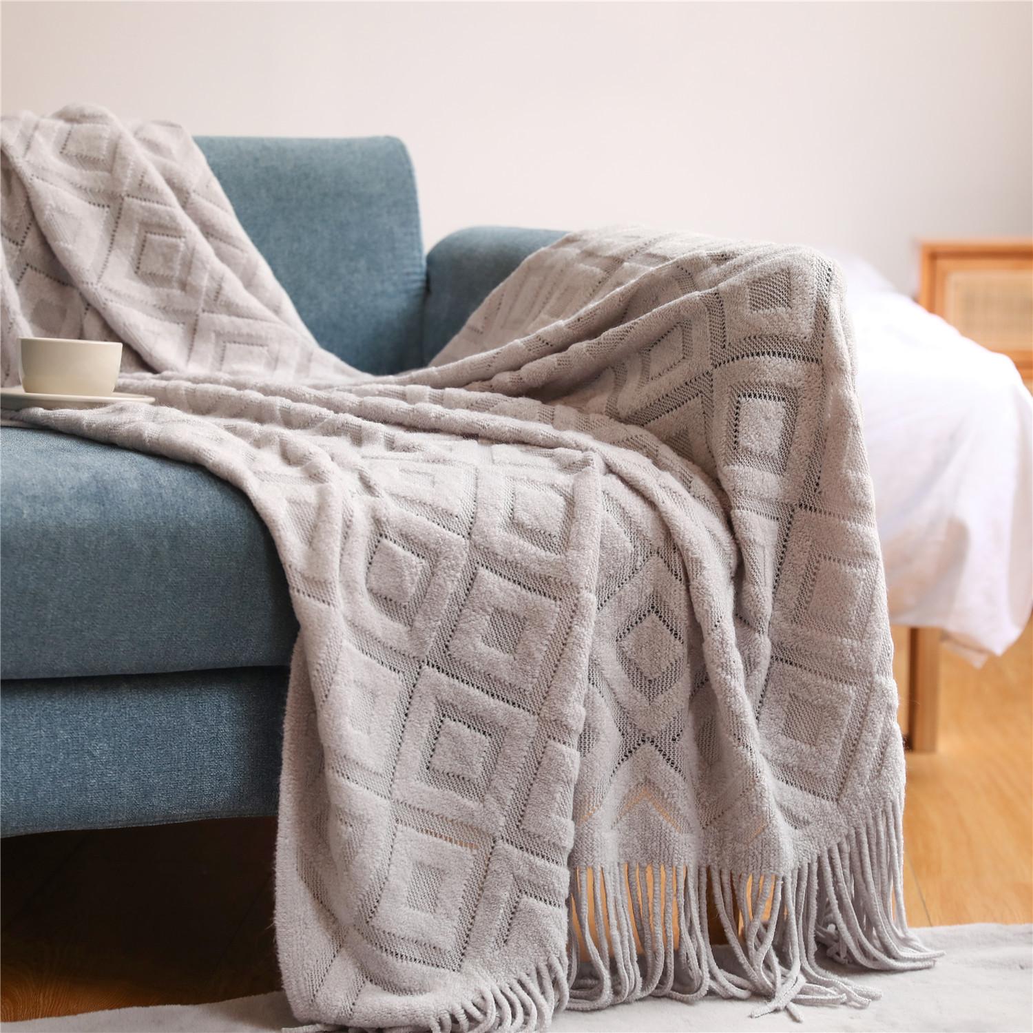 

1pc Throw Blanket with Tassels, Bubble Textured Lightweight Throw Blanket for Couch Bed Sofa Home Decor 127 * 152 + 15CM tassel светло-серый