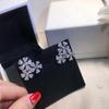 Neu Neue Trendy Phantasie Blume Ohrringe Frauen Weiß CZ Silber Farbe Braut Hochzeit Zeremonie Party Stud Ohrring Erklärung Schmuck