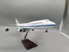 47CM Diecast Resin Plane Model 1/150 Scale Airplane 747 B747 State of Kuwait Airline Model LED Light & Wheel Landing Gear Decor