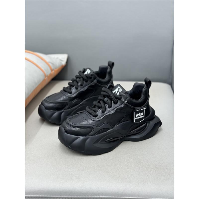 New comfortable shoes sneakers breathable and comfortable bjd