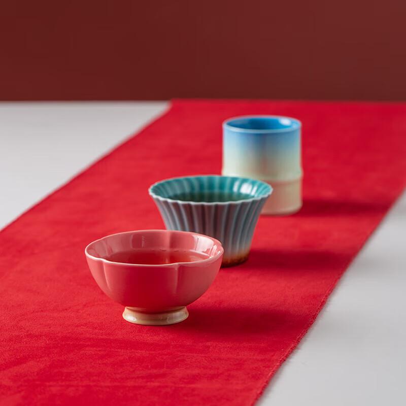 Palace Museum Three Friends Teacup Set