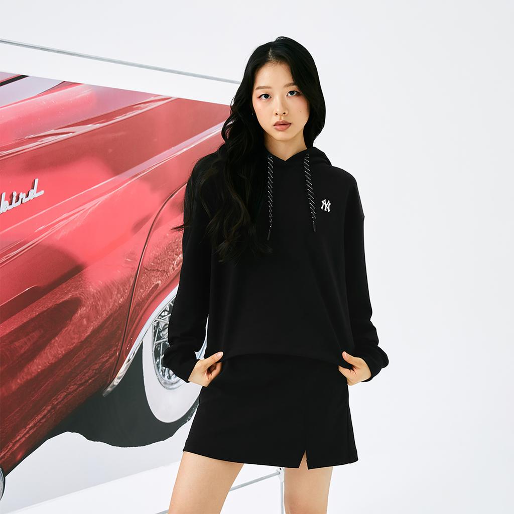 New MLB New York Yankees Basic Collection 24FW Cropped Hoodie Unisex Black 3FHDBA144-50BKS