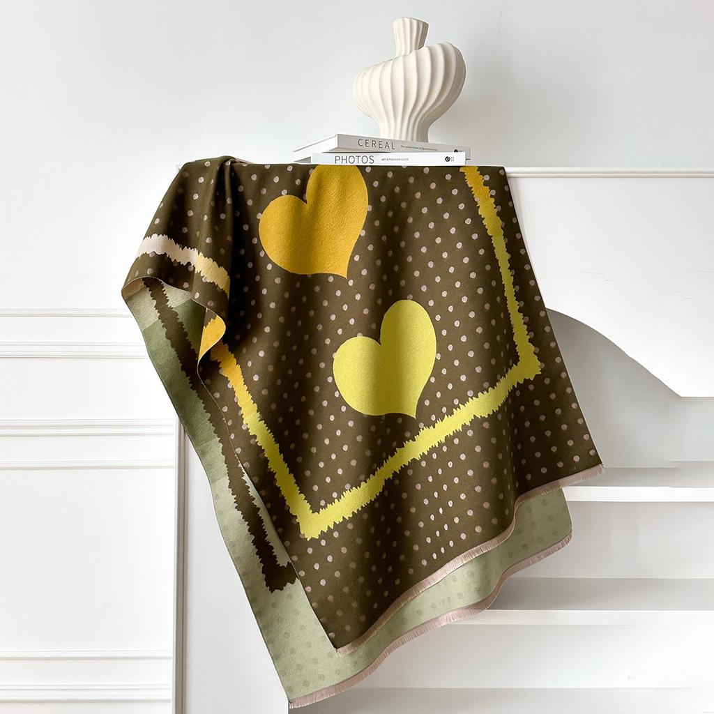 Autumn And Winter Retro Polka Dot Love Cashmere Scarf Women'S Warm Double-Sided Elegant Shawl Outer Scarf