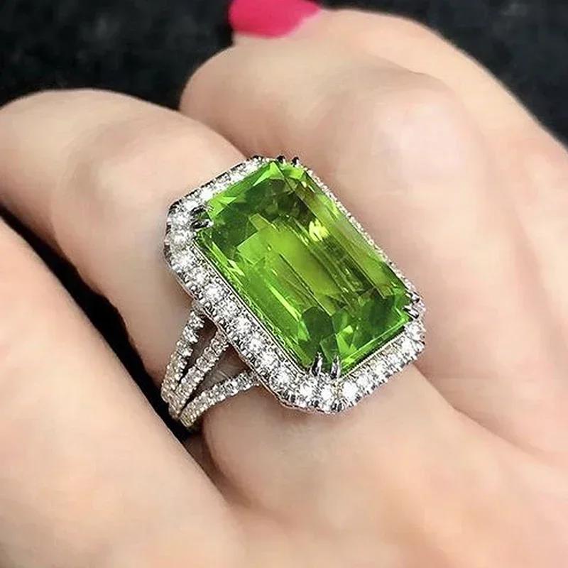 2026 New Luxury Fashion Green Zirconia Crystal Ring for Women's Engagement/Wedding/Anniversary Party Personalized Jewelry