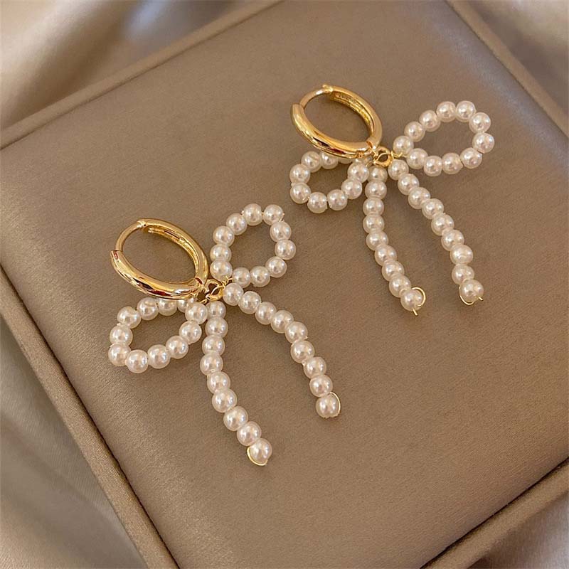 Korean White Imitation Pearl Bow Dangle Earrings for Women Elegant Handmade Woven Beaded Earrings Wedding Y2K Zircon