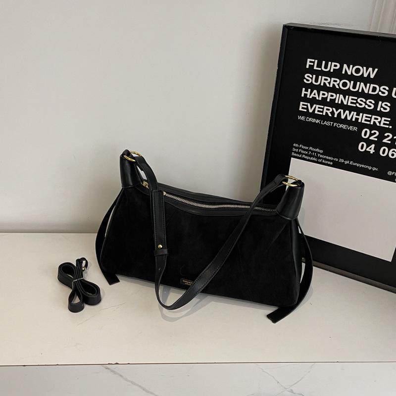 Retro niche simple bag new winter messenger bag casual and fashionable women's shoulder armpit bag