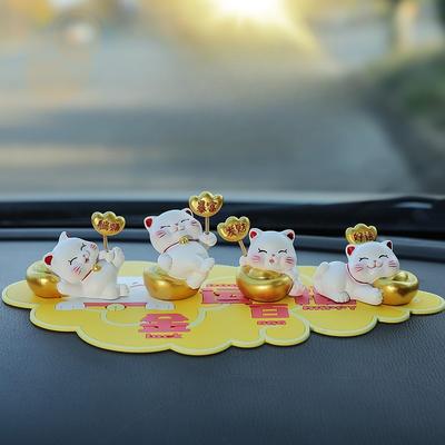 Fortune Cat Coin Spring Swing Creative Interior Cute Car Decoration Car In-vehicle Ornament