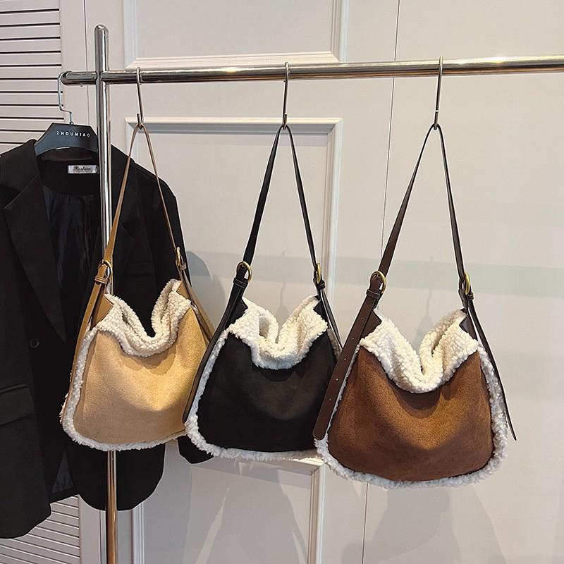 Soft Fuzzy Suede Crossbody Bag Women Large Capacity Shoulder With Magnetic Daily Commute Streetwear Style