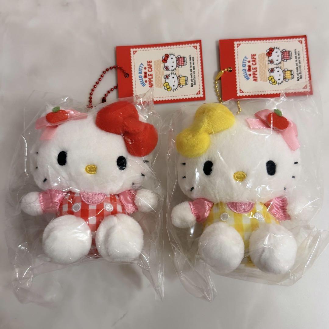 

[USED] Hello Kitty mascot keychain, Apple Cafe, Korea