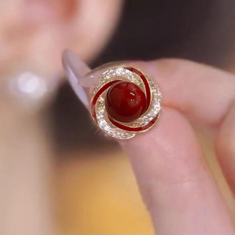 S925 Silver Red Pearl Stud Earrings - Elegant, Fashionable, Retro Accessory