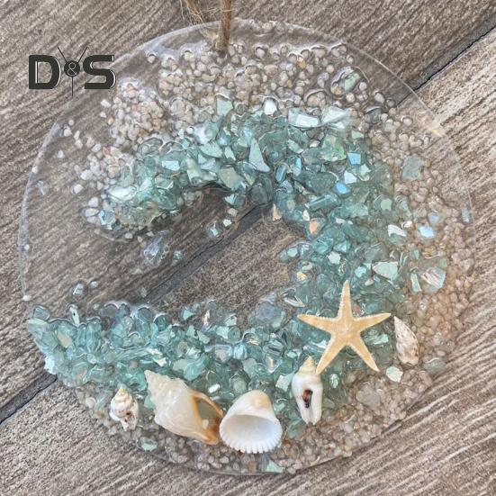 Küsten-Weihnachtsschmuck, hängende Seeglasstücke, Lichtfänger, Strandglas, Sonnenfänger auf Acrylkreis für Fenster, Baumdekoration
