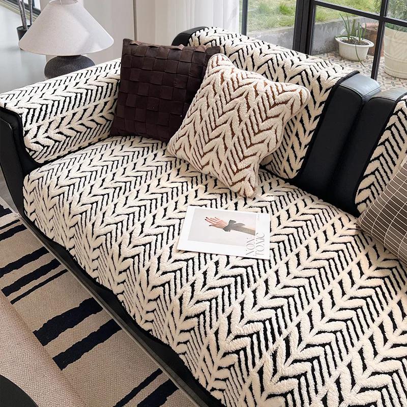 Thicken Alien Plush Sofa Covers For Living Room Winter Warm Sofa Mat Soft Universal Anti-slip Couch Protector Towel Home Decor