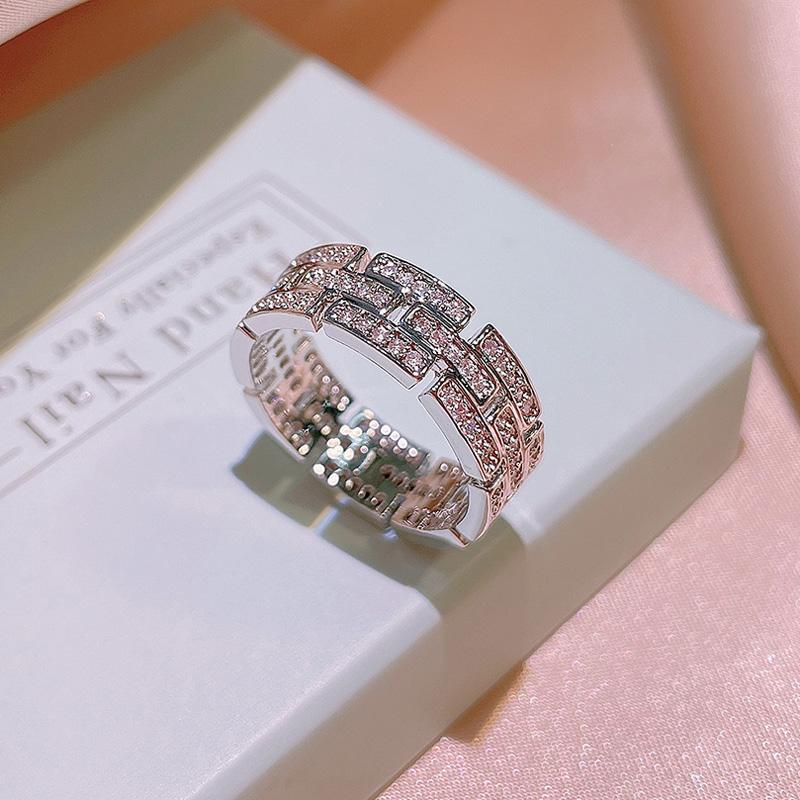 

Luxury Female Crystal Stone Chain Ring Charm Sterling Silver Color Wedding Rings For Women Dainty Bride Zircon Engagement Ring 6