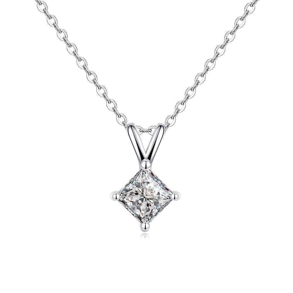 925 Sterling Silver Clavicle Chain Moissanite Pendant Necklace - Japanese Style