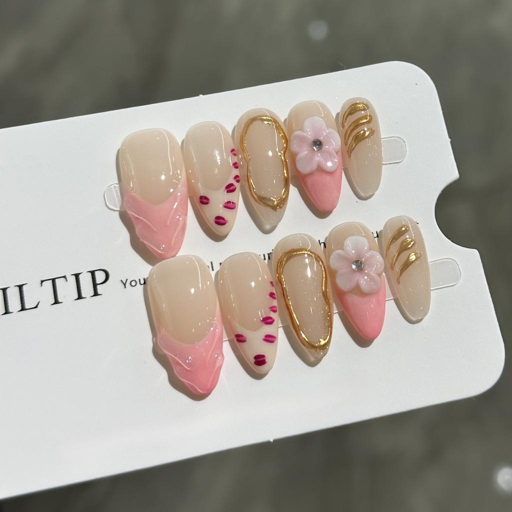 10 Pcs French Almond Fake Nails Light Pink Flower Decor Stick On Manicure Simple Fashion Wearable Nails For Women