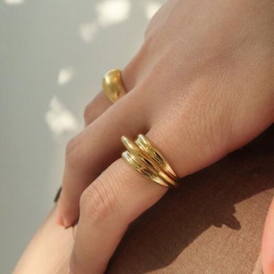 Oepe Dreischichtiger Ring (Gold)