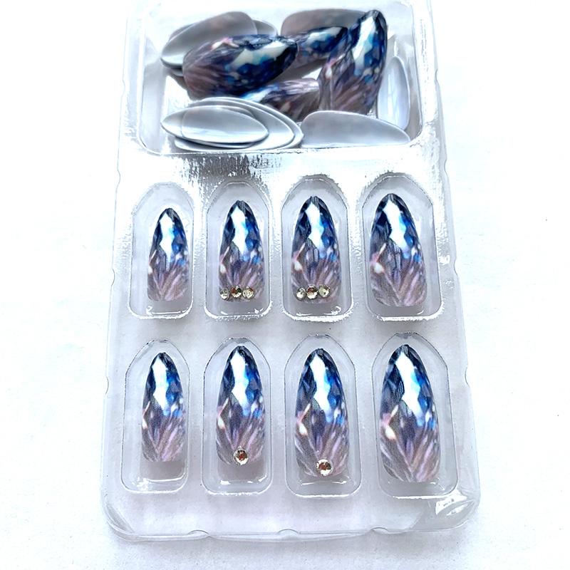24 pcs/set Press on Nails Long Red Star Nail Girls Sexy Nail DIY Bridal Tip Daily Reusable Sexy Fake Nails Art For Women Decoration