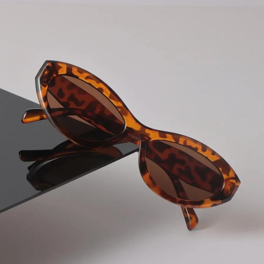 Cat Eye Sunglasses Women Men Vintage Stylish Mirror Minimalist Lens Sun Glasses Female Male Cool Personality