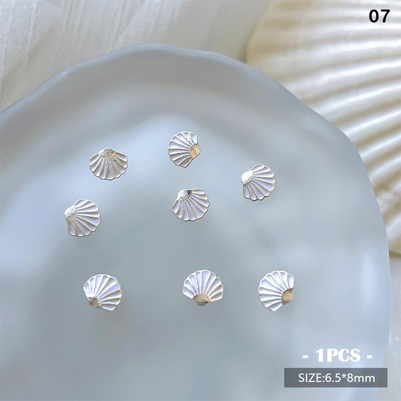 Alloy Pearl Shell Nail Art Supplies Irregular Color Seashell 3D Nail Flakes Seashell Slices Decoration Diy Nail Accessories