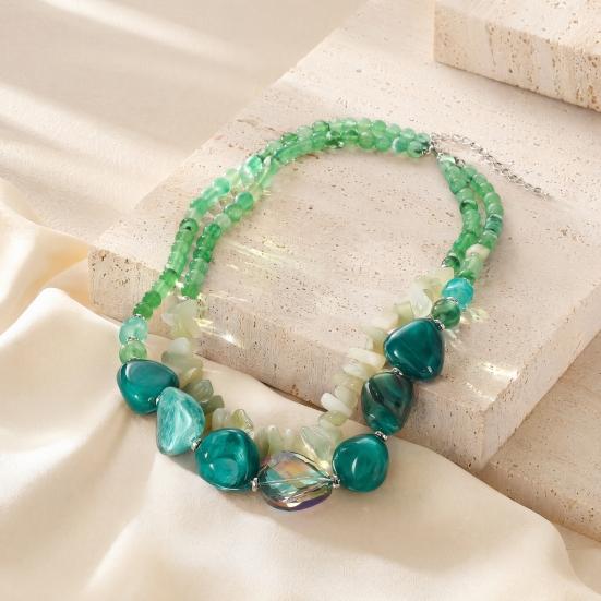 Doppellagige Kieskette, Halskette mit verstellbarer Kettenlänge, Mehrschichtige klobige grüne Perlenkette Schmuck für Damen