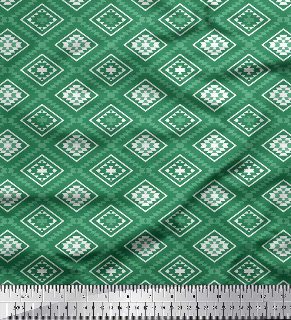 

Тканина Soimoi Purple Poly Crepe Fabric Diamond & Triangle Geometric Тканина на метр 42 дюйма 42 Inch Wide - Poly Crepe зелений