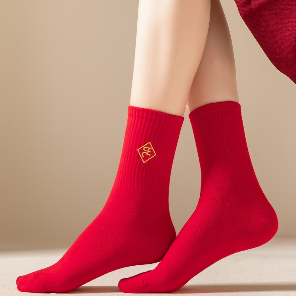 2026 Jahr des Pferdes Glückssocken Tierkreiszeichen Chinesischer Stil Viel Glück Rote Baumwolle Mittelhohe Socken Neujahrsgeschenke für Paare